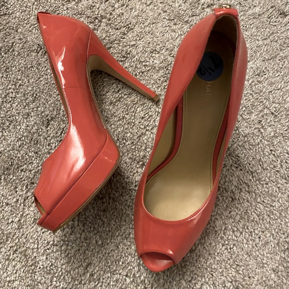 Peep Toe Micheal Kors Pumps - Picture 1 of 2